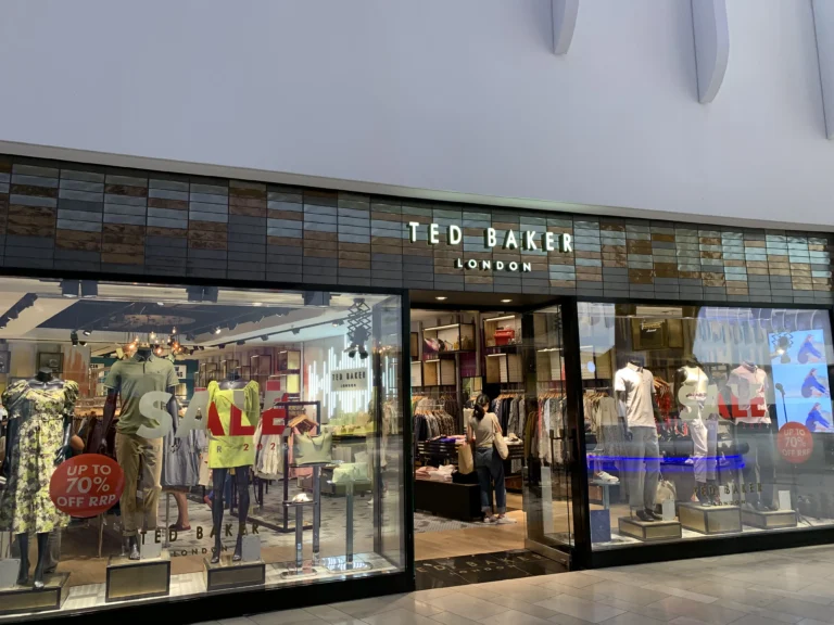 The O2 Icon Outlet Ted Baker