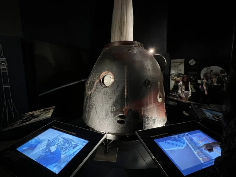 科學博物館 登陸地球時用的太空梭