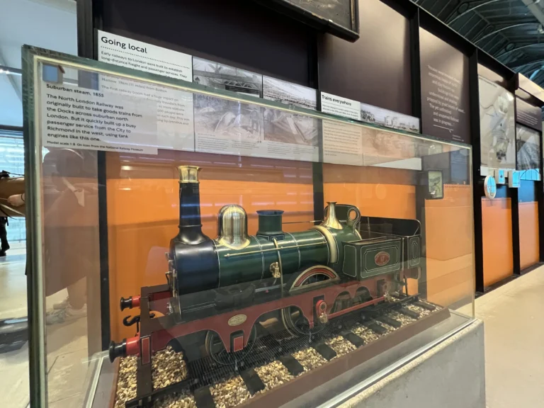 倫敦交通博物館 火車模型