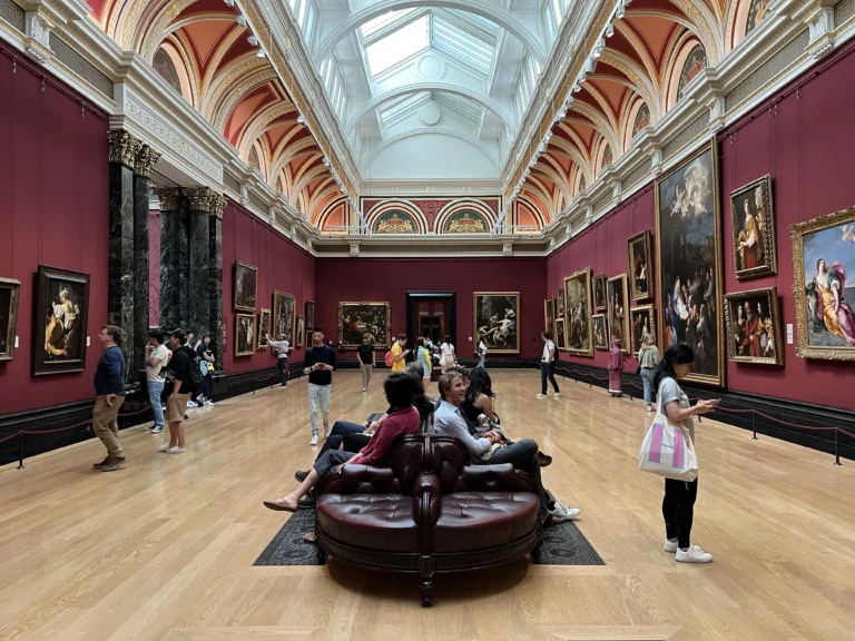 英國國家美術館 館內風格