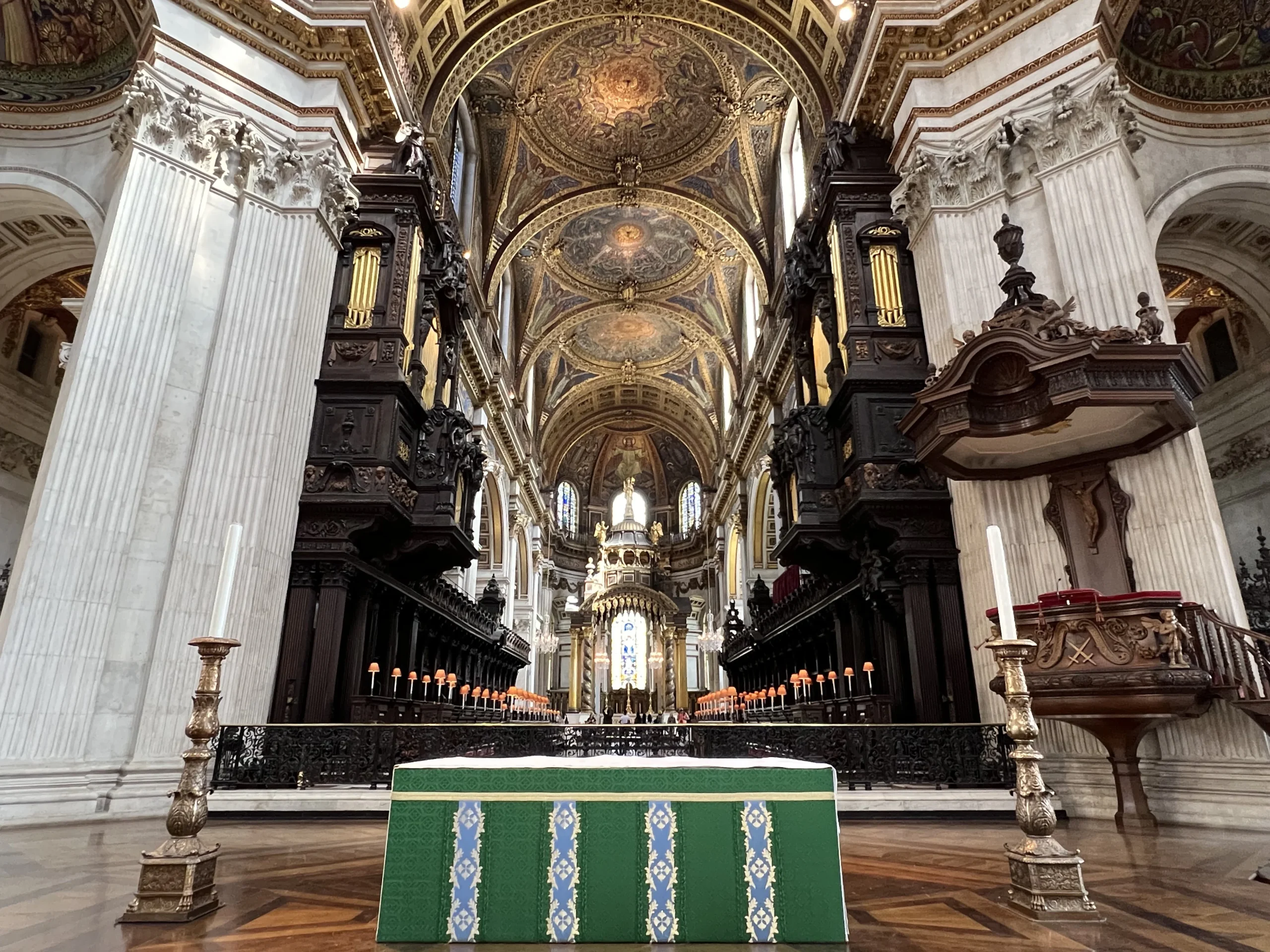 Dome Altar and The Quire