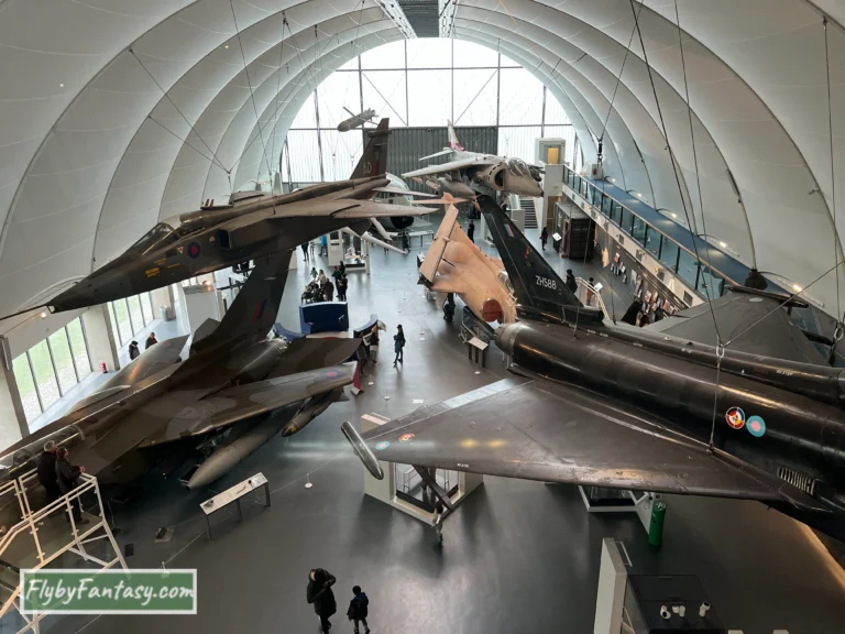 royal air force museum 第六機庫